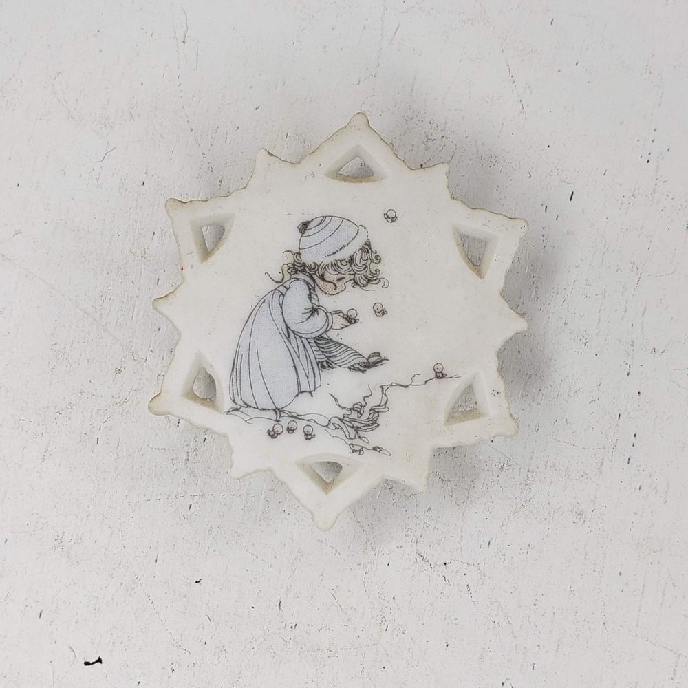 Precious Moments Snowflake Magnet Fridge Kitchen